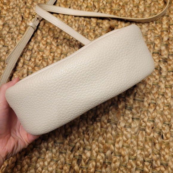 Coach Restored Camera Bag Pebbled Leather Chalk White Brass - Picture 5 of 12